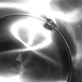 Abfüllkübel 25 kg aus Edelstahl-Ausgießer